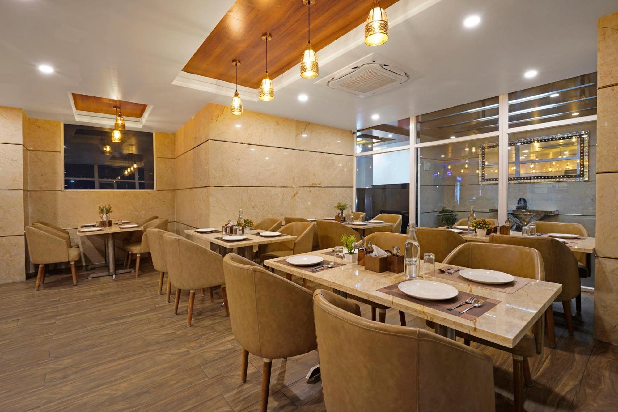 Kingston Hotel بنغالور المظهر الخارجي الصورة